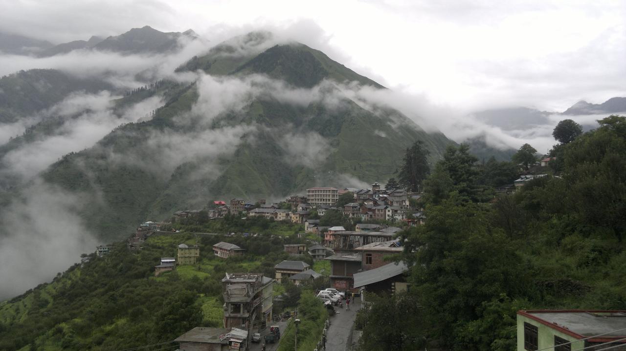 Hotel Bharmour View Brāhmaur Exterior photo